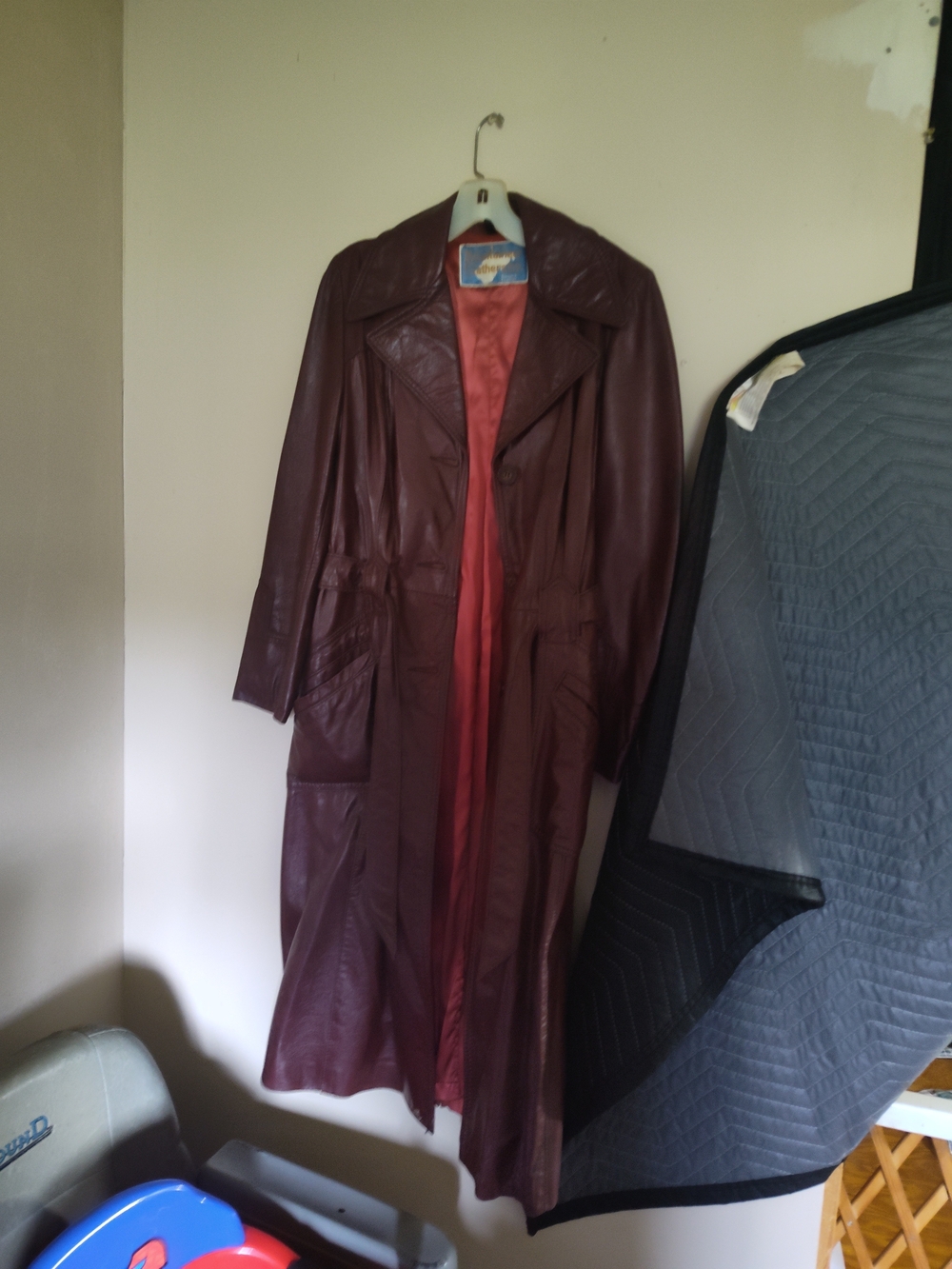 Women's Burgundy Leather Long Trench Coat Size 12